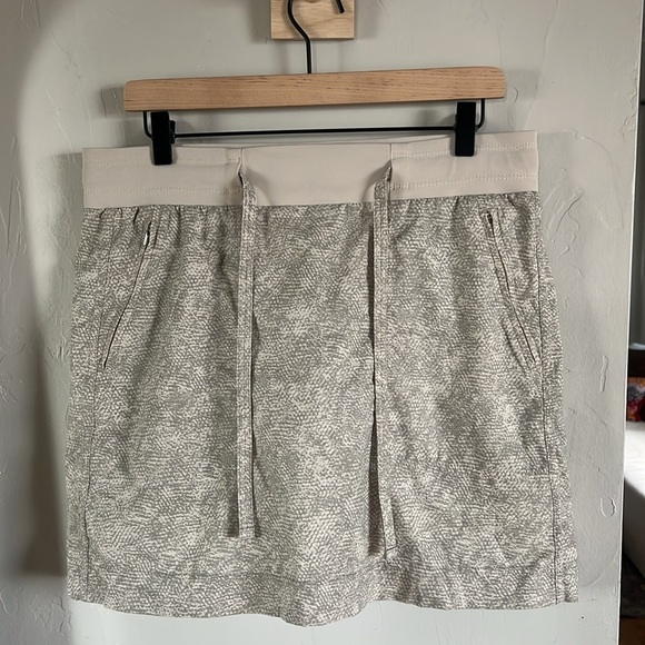 Athleta Cream skort - Picture 1 of 5